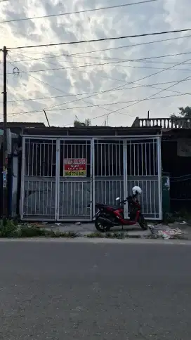 Dijual Ruko Pinggir Jalan Raya
