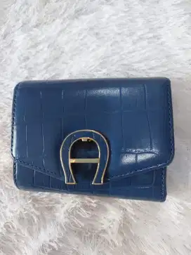 Dompet Aigner Pina Trifold Persian Blue
