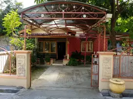 Di Jual Rumah + Tanah Lokasi Strategis dan Asri di Tengah Kota Rembang