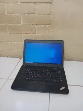 Lenovo E440 core i5 +dual VGA