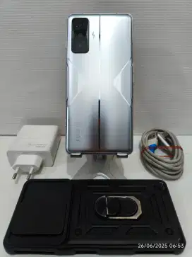 Xiaomi Poco F4 GT 5G 12/256 Gb Likenew 98% Hp + Charger Original bs TT