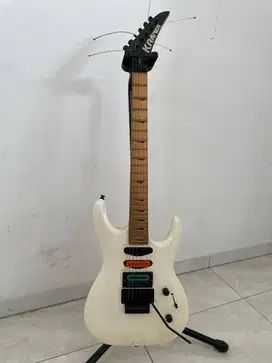 Dijual Gitar Elektrik Merek KRAMER (Made in Japan)