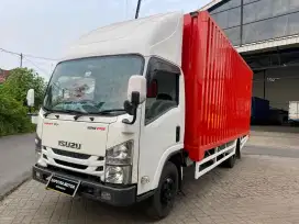 Truk Isuzu ELF NMR71L/6rdLong Th2021 Box (Kir resmi)