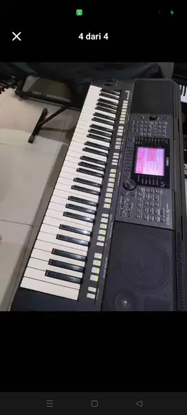 Keyboard yamaha psr s750
