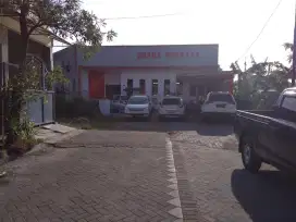Dijual cepat bagus buat kantor, showroom atau Gudang
