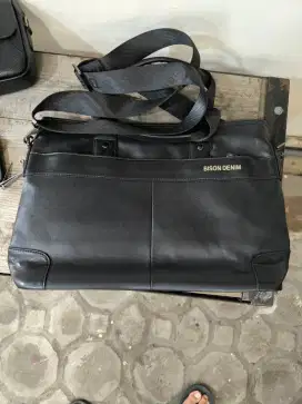 Tas kerja/laptop Bison Denim original