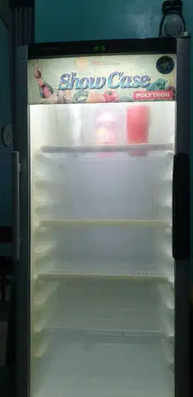 Showcase polytron