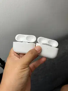 Charging Case Airpods Pro 2