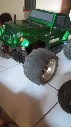 Mobil Mainan Remote Control 2 buah