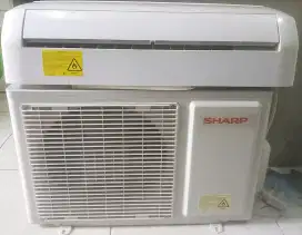 AC SHARP 1/2 PK R32 Ors Low300Watt Bagus Normal&Dingin Sekali