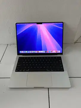Macbook pro m1 pro 16/512Gb 14”