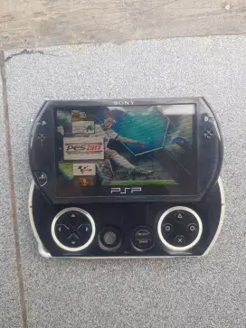 Psp go portable 16gb full game
