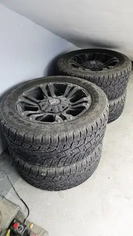 Velg Ban Mitsubishi Pajero Sport