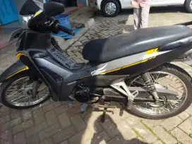 Dijual Honda Revo 2014