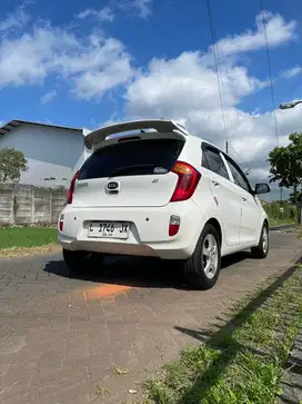 Kia Picanto 2013 Bensin