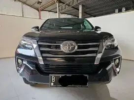 Toyota Fortuner VRZ AT [ Matic ] 2016 Hitam Plat Genap