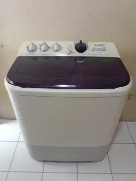 Mesin cuci 2 tabung merk SHARP AQUAMAGIC