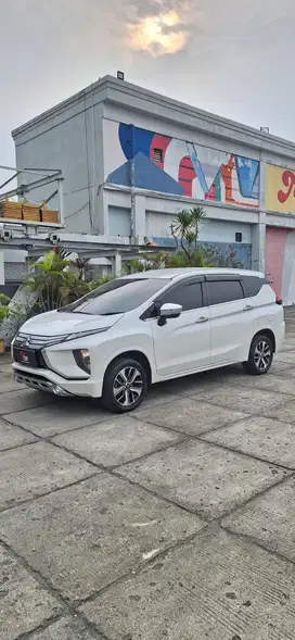 (TDP 30 JUTA) MITSUBISHI XPANDER ULTIMATE 2019 AT, TERAWAT.