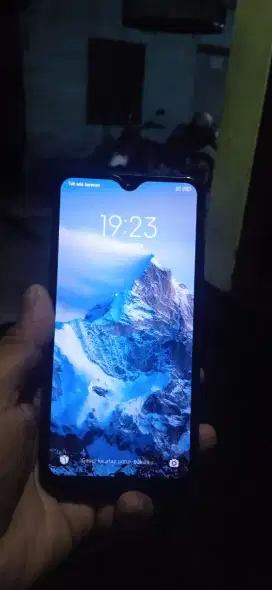 Xiomi redmi 8 biru mulus