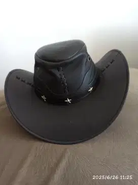 Topi Cowboy Cowok