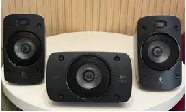 Speaker Satelit Logitech Z906 THX Certified (1 Center & 2 surround)