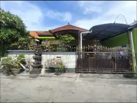dijual rumah second lantai 1 lokasi penamparan denpassr barat
