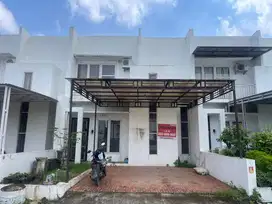 Dijual Rumah di Komplek Demang Ningrat jln Demang Lebar Daun