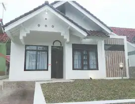 Villa Taman Galaxy Resort, Cipanas Luas 10x20m2