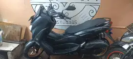 YAMAHA NMAX 2024 HITAM