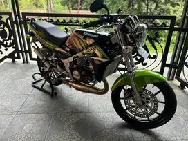 Jual motor ninja ss bekas 2011