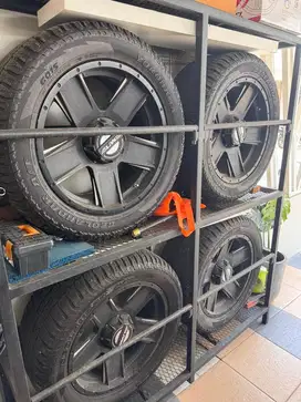 Velg racing mickey thompson free ban