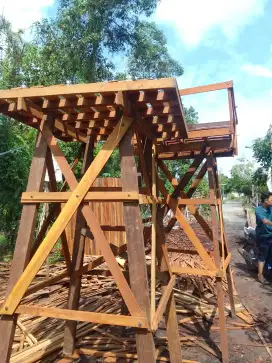 Tiang tandon menara Ulin