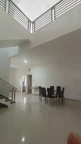 Dijual rumah di Nias Kelapa Gading