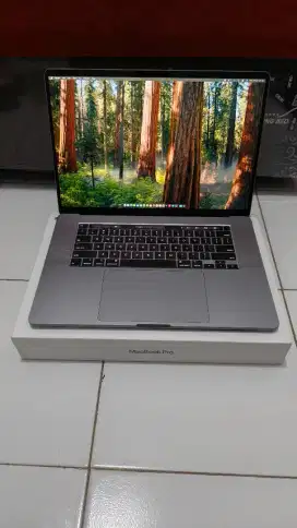 MACBOOK PRO 16 INCH 2019 i9 64/1TB CTO FULLSET