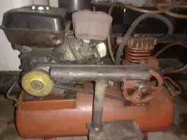 Compressor lengkap dengan alat tambal ban
