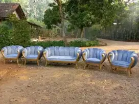 Sofa blewah pelaminan murah