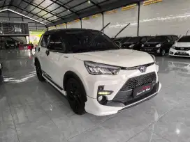 Raize GR TWOTONE 2022 putih
