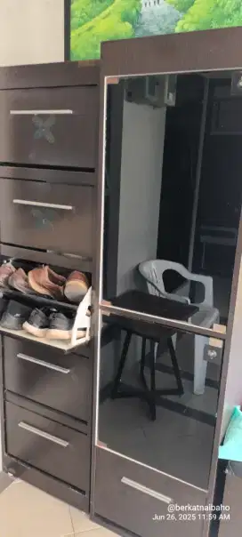 Rak Sepatu 5 Tingkat dan Rak Sepatu Baju Helm