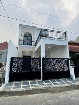 Rumah Cantik American Style Sulfat Malang