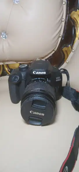 Kamera Canon EOS 4000D