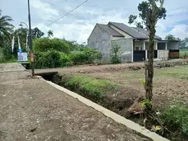 Tanah Kavling Kawasan Asri 3 Menit Pasar Pakis Malang