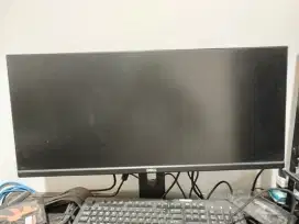 Dell Monitor 28 inch, Kondisi excellent. Bagus untuk Grafis, Hdmi