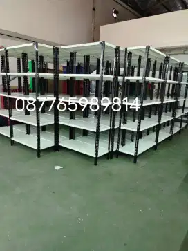 Rak besi arsip dan perpustakaan
