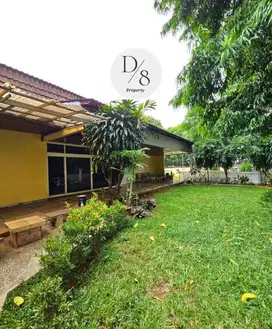 Rumah Tua Pakubuwono, Luas Tanah 962. Hadap barat. SHM. Harga 80 juta