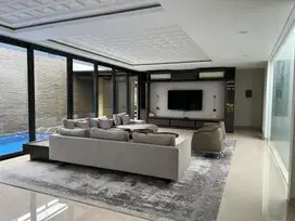 Luxury House for Rent at Menteng Jakarta Pusat