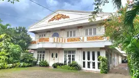 Disewakan rumah cocok untuk kantor