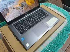 Mulus seeprti baru, Laptop asus a416mao-fhd427 model baru, garansi