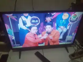 Tv led 32 inch coocaa digital normal siap tonton nego tipis