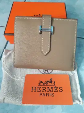 Dompet HMS Import
