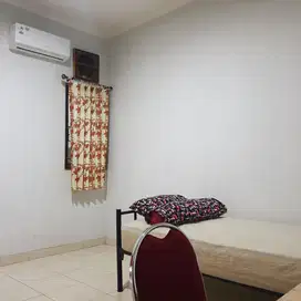 Disewakan kamar kost untuk putri area Bojong Indah, Cengkareng